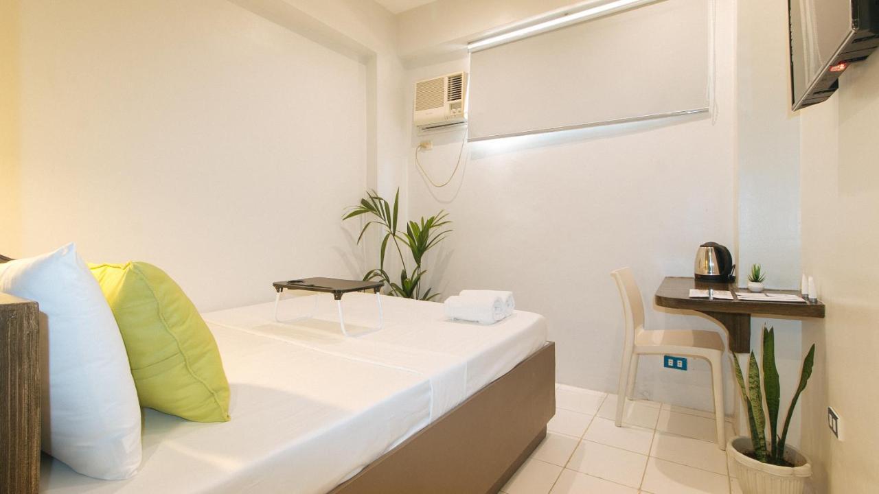 Urbanview At San Antonio'S Place Sampaloc Manila Zewnętrze zdjęcie